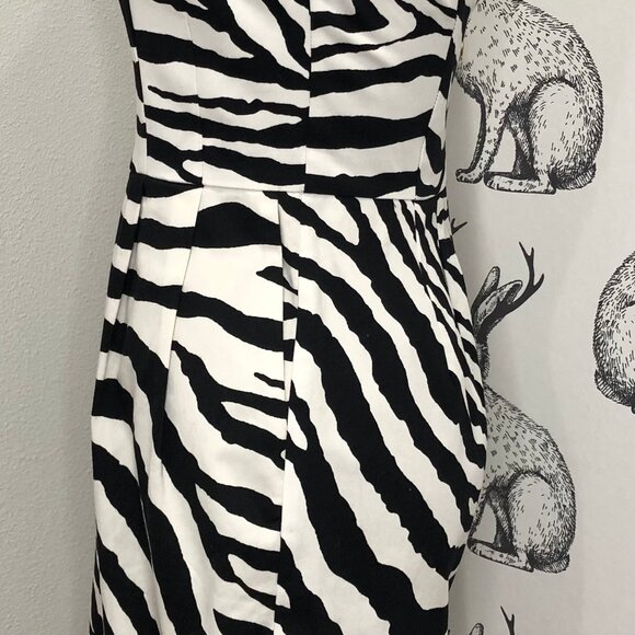 NWOT Women's Express Strapless Mini Dress with Pockets Zebra Print Sz6 - Picture 6 of 10